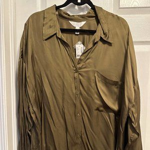 A MTL 1980 Blouse ( Satin feel)